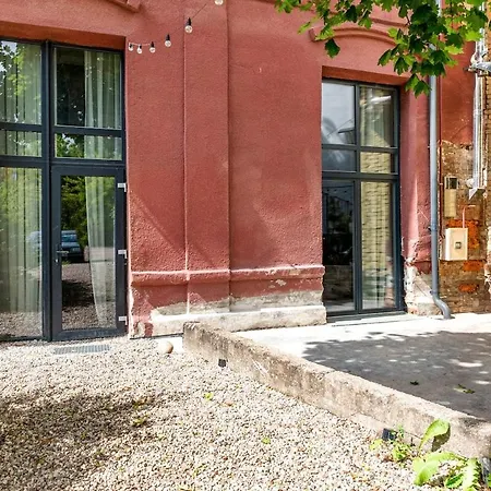 Raw Luxury Loft In Appartamento